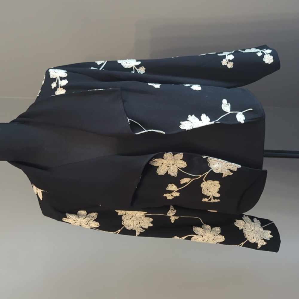 Black floral blazer